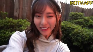 美女啪啪_身材苗条_拥有完美阴户_撅着大白屁屁被大肉棒无套输出_呻吟不停_内射